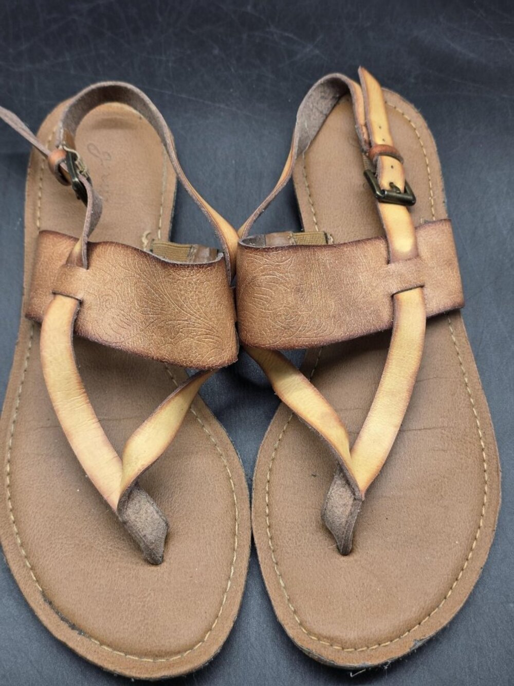 Sandals Shoes womens Size 8.5 Brown Gladiator Buckle Casual Flat Summer